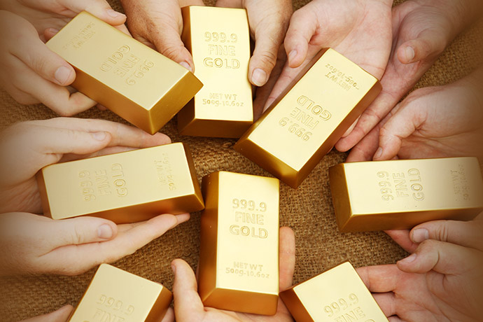 美国经济数据黯然失色，黄金再次闪亮登场，世界预测：今年贵金属普涨8%