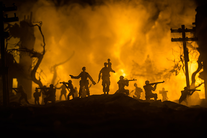 著名趋势预测家警告：中东危机将令全球经济崩溃！金价恐飙升至3000美元